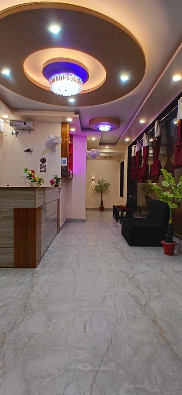 WhatsApp Image 2025-10-29 at 12.03.18 (2)